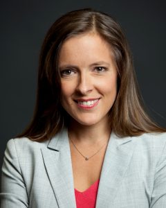 Taylor_headshot_light