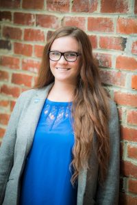 stacia-headshot-glasses
